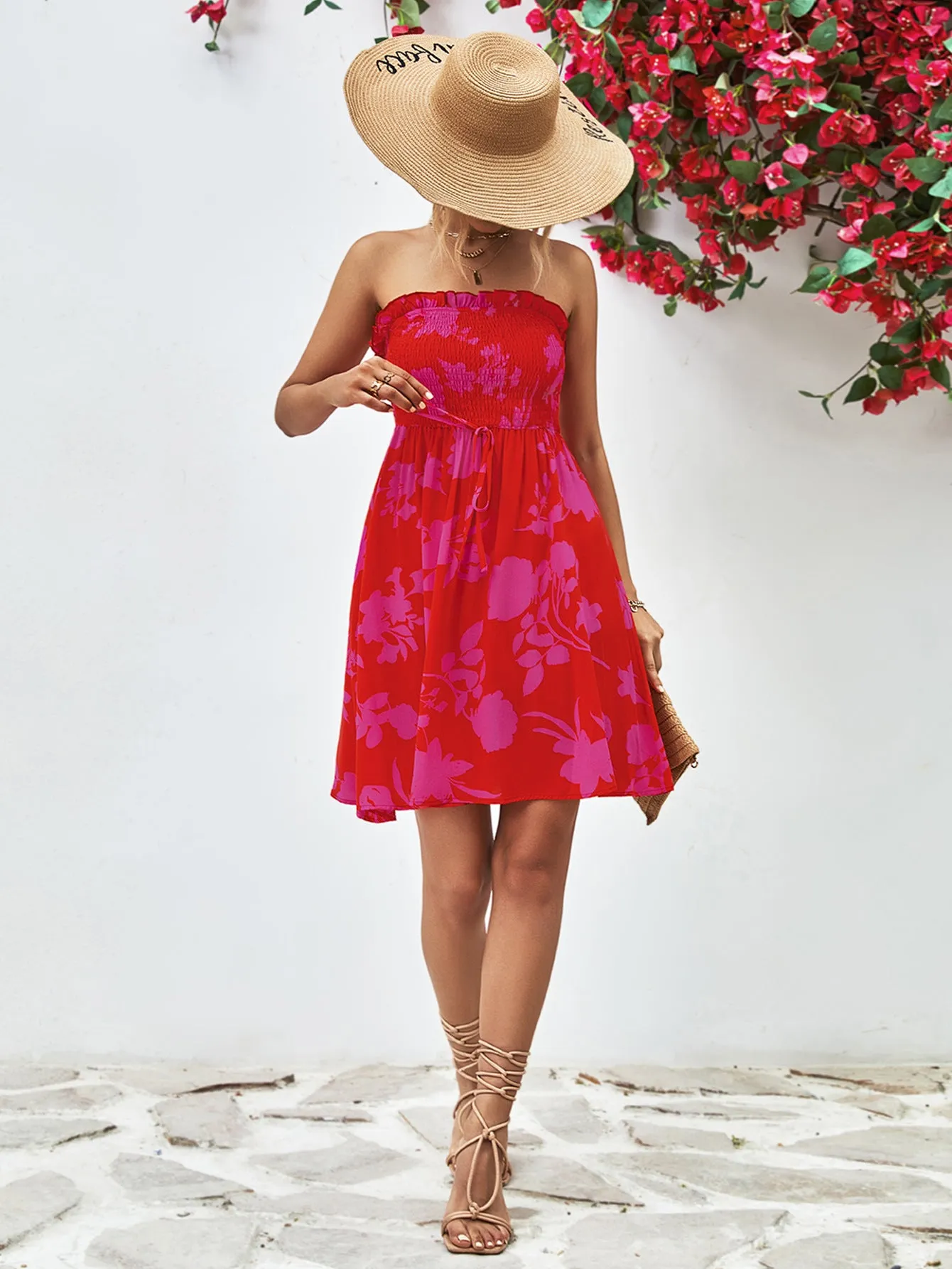 *APP EXCLUSIVE* Floral Frill Trim Strapless Smocked Dress