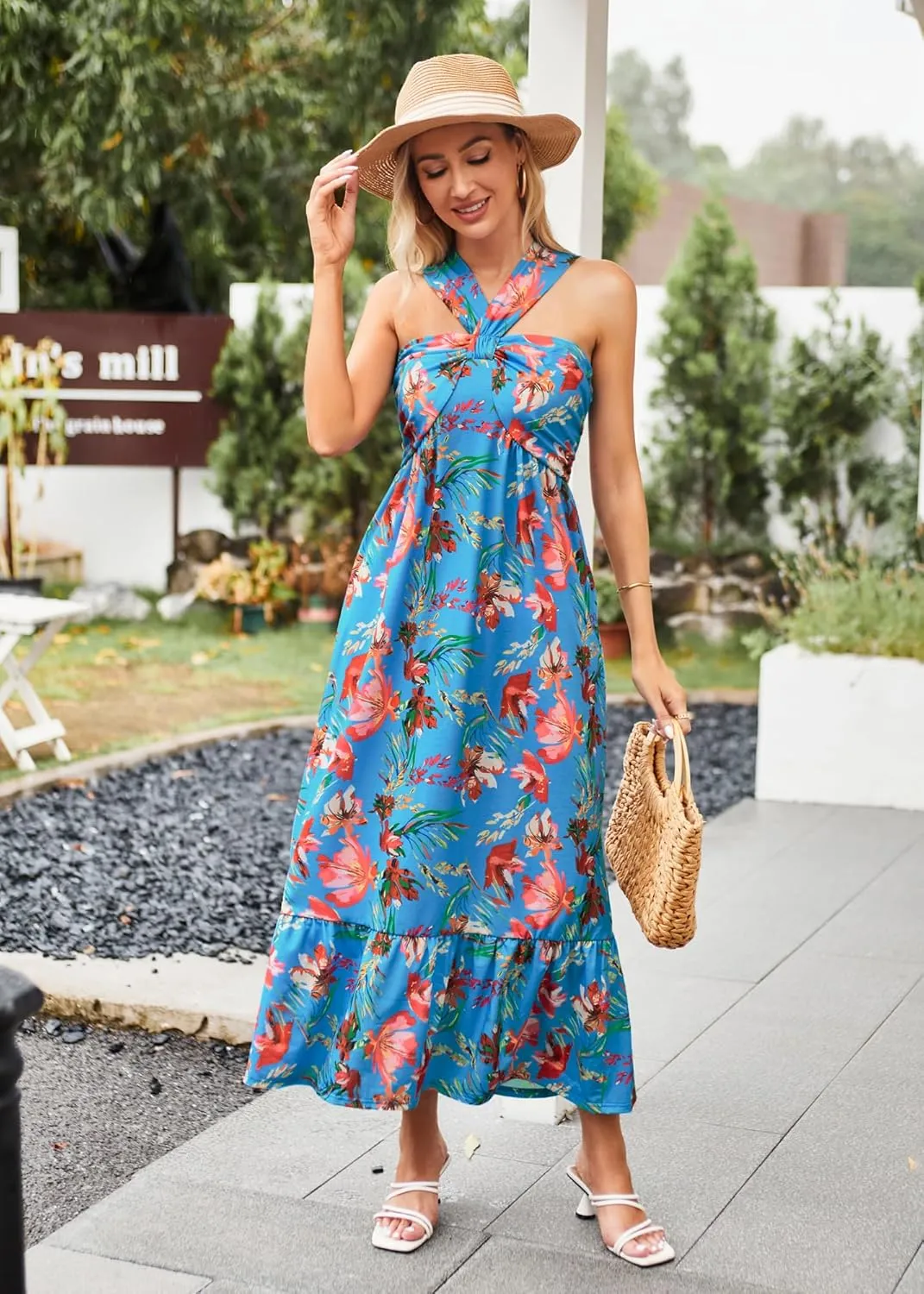 GRACE KARIN 2025 Women's Criss Cross Halterneck Sleeveless Summer Floral Print Flowy A Line Maxi Dress