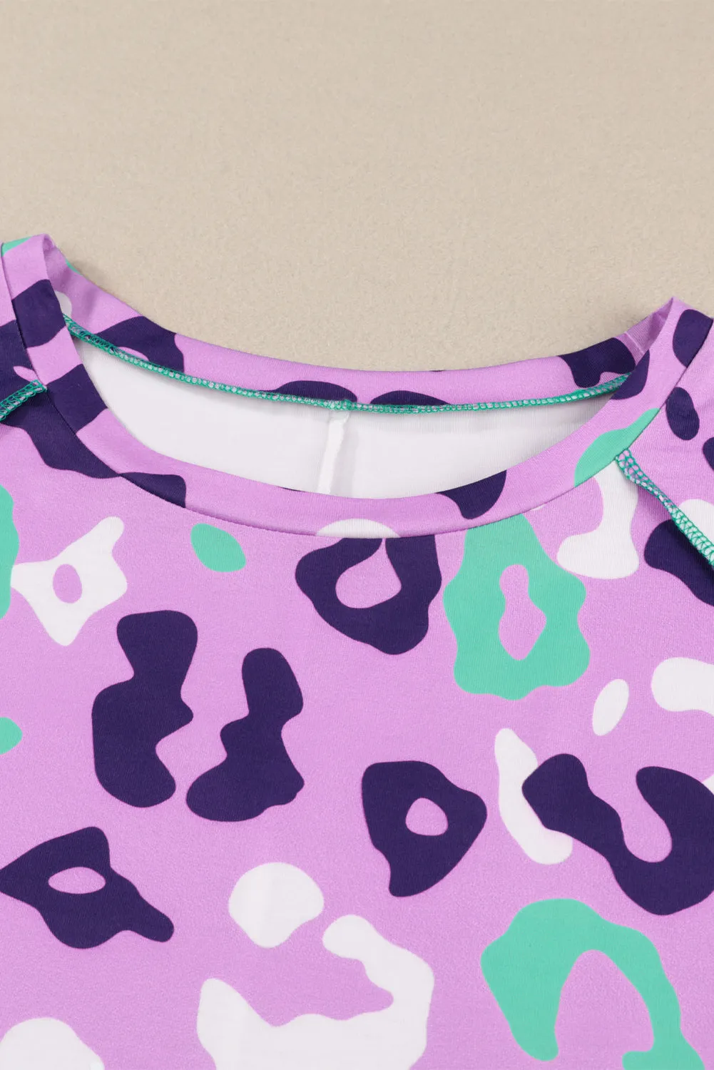 Rose Leopard Kiss Print Plus Size Short Sleeve Tee