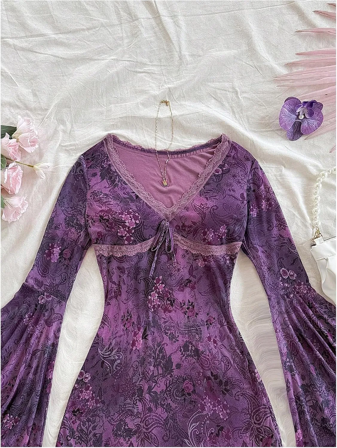 WDIRARA Women's Vintage Floral Print V Neck Dress Mesh Split Ruffle Long Bell Sleeve Dresses